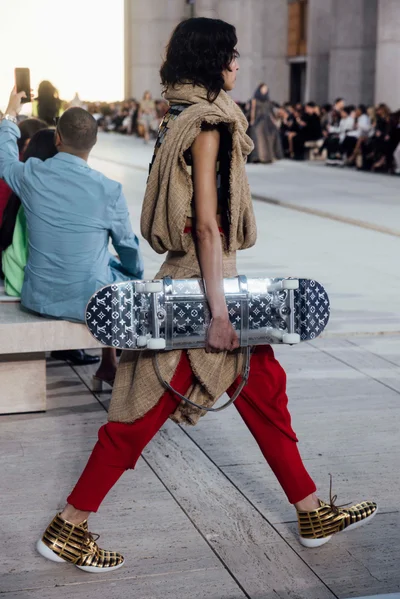 Look 7